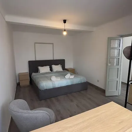 2br Sleeps4 In - Orchid リスボン